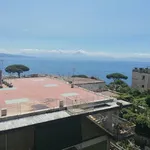 Affitto 5 camera appartamento di 180 m² in Naples