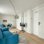 Rent 1 bedroom apartment in Paris