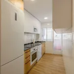 Rent a room of 75 m² in madrid