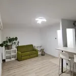 Rent 3 bedroom apartment of 48 m² in Warsaw