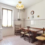 Rent 2 bedroom apartment of 60 m² in rome