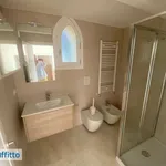 Rent 4 bedroom house of 140 m² in Bari