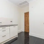 Rent 3 bedroom flat in Glasgow  West