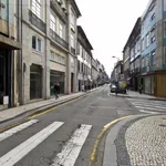 Rent 1 bedroom apartment in Porto