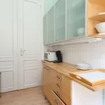 Huur 1 slaapkamer appartement van 100 m² in brussels