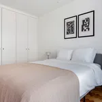 Rent 4 bedroom apartment of 150 m² in Lisbon