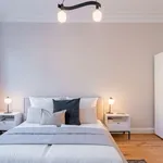 Rent 4 bedroom apartment of 64 m² in Berlin