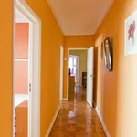 Rent 5 bedroom apartment in Lisbon