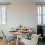 Rent 3 bedroom apartment of 52 m² in Porto