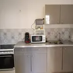 Rent 2 bedroom apartment of 37 m² in Hyères