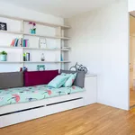 Miete 3 Schlafzimmer wohnung von 27 m² in Wien