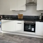 Rent 2 bedroom flat in Yorkshire And The Humber