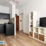 Rent 2 bedroom apartment of 50 m² in Milan