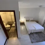 Alugar 4 quarto casa de 315 m² em Santa Maria da Feira