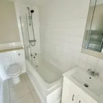 Rent 3 bedroom flat in Newport