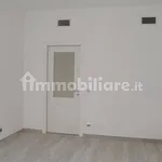 Rent 3 bedroom apartment of 87 m² in Turin