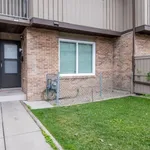 2 bedroom apartment of 925 sq. ft in Calgary