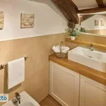 Rent 2 bedroom apartment of 70 m² in Naples