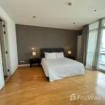 Rent 4 bedroom house of 198 m² in Bangkok