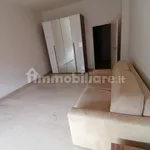 Affitto 3 camera appartamento di 75 m² in Bologna