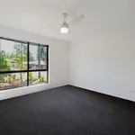 Rent 3 bedroom house in Crestmead