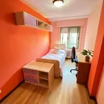 Rent 4 bedroom apartment in Valladolid