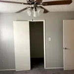 Rent 2 bedroom apartment in Long Beach