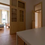 Rent a room in lisbon