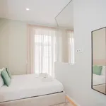 Rent 1 bedroom apartment in Porto