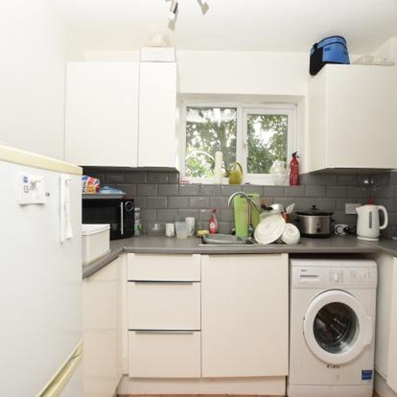 GEORGE COURT 1 bed flat to rent - £795 pcm (£183 pw) Leighton Buzzard