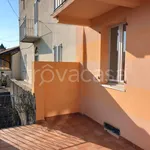 Rent 5 bedroom house of 155 m² in Maccagno con Pino e Veddasca