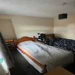 Rent 2 bedroom flat in Wales