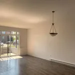 Rent 3 bedroom apartment of 116 m² in Gatineau