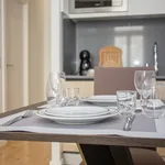 Rent 1 bedroom apartment of 52 m² in Porto