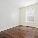 Appartement de 1593 m² avec 6 chambre(s) en location à Montreal