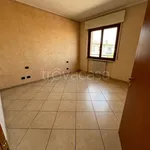 Rent 4 bedroom apartment of 142 m² in Roverbella