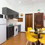 Rent 1 bedroom apartment in porto