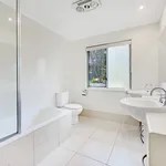 Rent 4 bedroom house in Coolum Beach