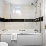 Rent 2 bedroom flat in Brighton Marina