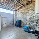 Maison de 360 m² avec 3 chambre(s) en location à Nismes