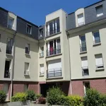 Rent 3 bedroom apartment of 67 m² in COMPIEGNE