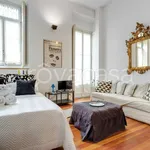 Rent 3 bedroom apartment of 70 m² in Milano