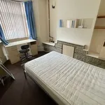 Rent 4 bedroom house in West Midlands