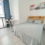 Rent a room in seville