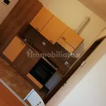 Affitto 2 camera appartamento di 60 m² in Reggio nell'Emilia