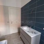 Affitto 2 camera casa di 75 m² in Napoli