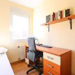 Rent a room of 62 m² in madrid