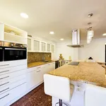 Rent 3 bedroom apartment of 160 m² in Valencia