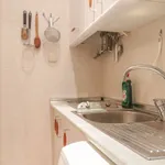 Rent 2 bedroom apartment in madrid