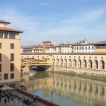 Rent 3 bedroom apartment in Florence